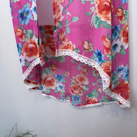 Chic Happens | Vibrant Floral Lace Trim Open Front Kimono Robe Swim Cover-Up - Picture 10 of 12